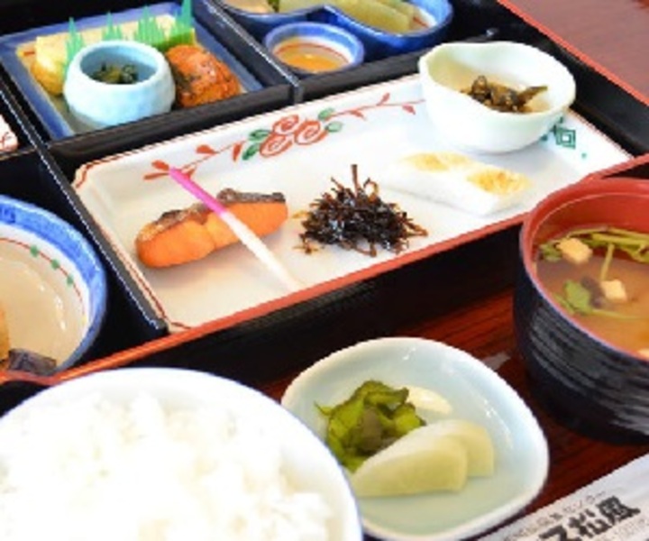 朝から御飯がすすむ御朝食