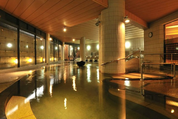 ホテル暖香園（静岡県 伊東温泉）肌に優しい良質温泉を源泉かけ流しで愉しむ