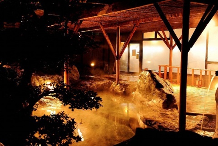 ユルイの宿　恵山（長野県昼神温泉）美肌の湯と郷土会席を堪能　日本一の星空に近い宿