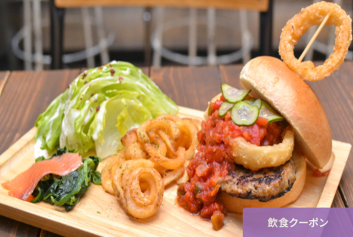 ＶＡＮＤＡＬＩＳＭ(東京都渋谷)選べる3種のボリューム満点ハンバーガー