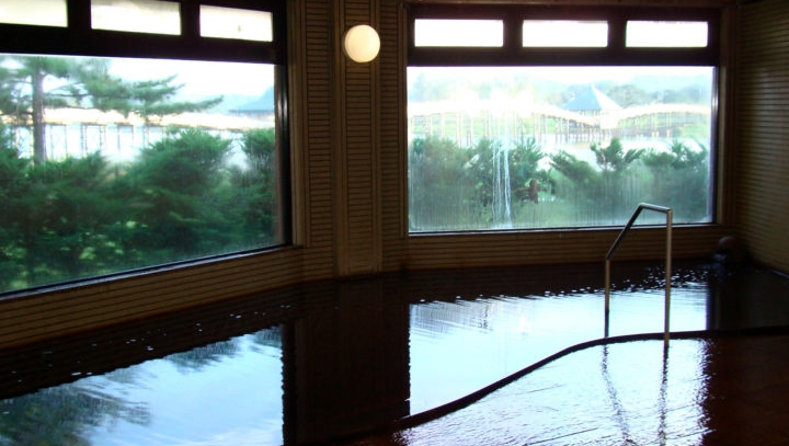 つがる富士見荘ならではの天然熱の湯温泉です！