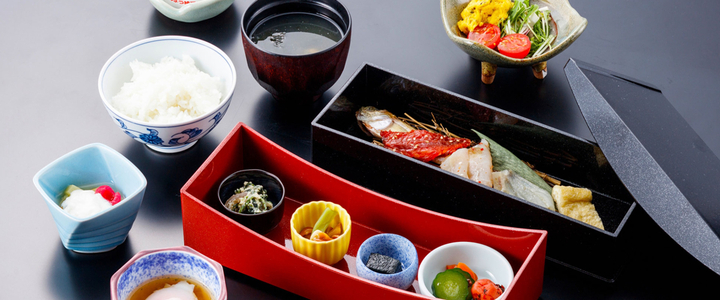 都忘れ七尾湾リゾート 能登小牧台 石川県 七尾 能登小牧台 七尾湾の眺望 に癒される 朝食プラン 1泊朝食付き 3fオーシャンビュー 洋室ツイン バス トイレ 24 宿泊予約プラン詳細 格安旅行の宿泊予約ならトクー