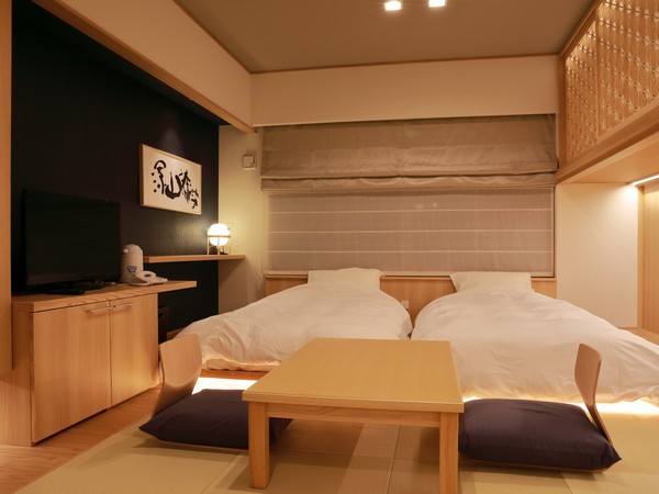 琉球畳風の和室＋ローベッド＋ロフト付き