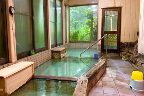 【素泊まり】尻焼き風呂の桐島屋旅館