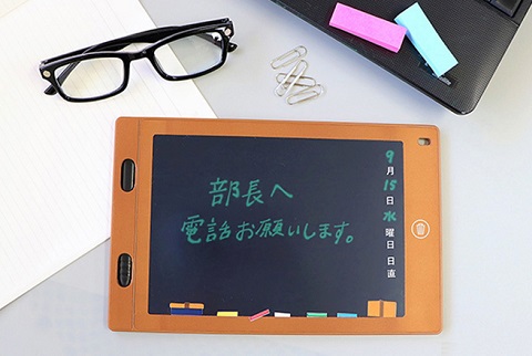 電子タイプなので繰り返し消して使える！一家に１台★8.2インチ  電子 メモパッド【送料無料】