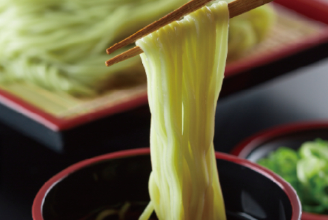 暑～いこの時期にはさっぱりとしたのど越しの良い！讃岐 梅ざる・茶ざる 選べる6食分セット（つゆ付）【配送無料】