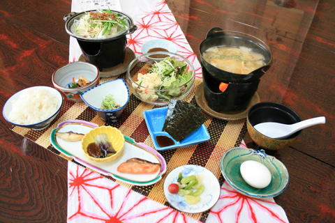 「開湯の宿」 湯本柏屋