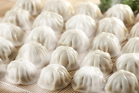 熱々肉汁のグルメ通もうなる小籠包【送料無料】小籠包50個　