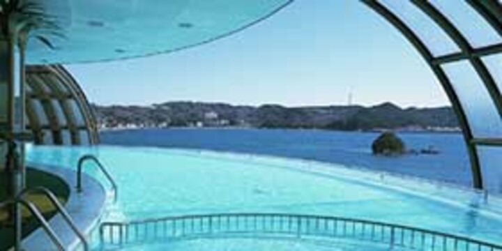 室内プール