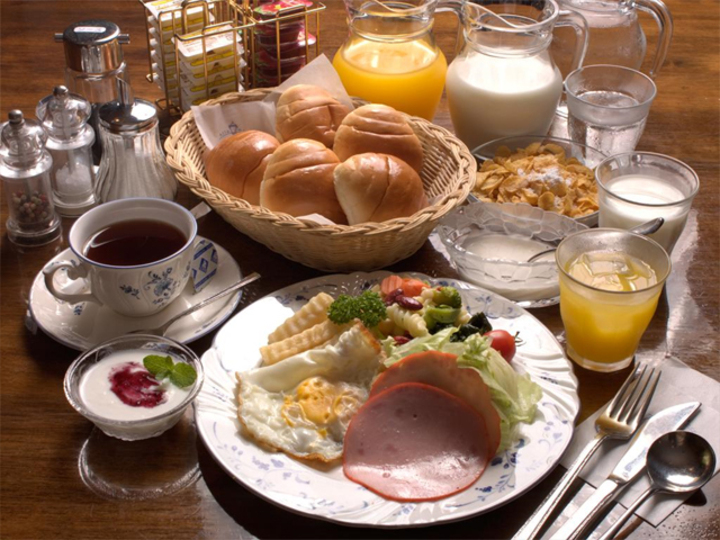 朝食一例
