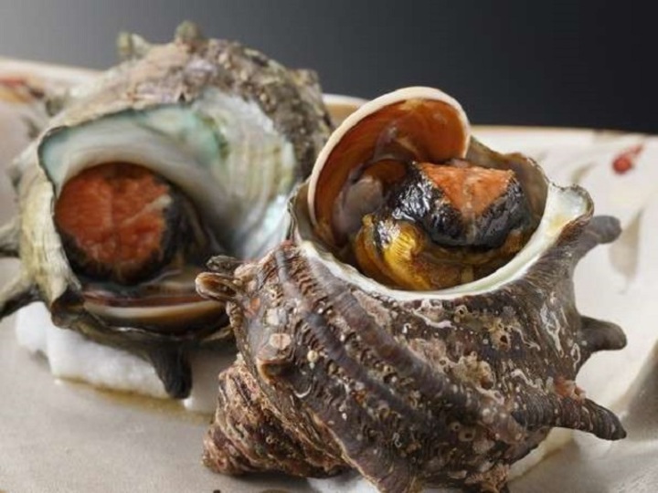 サザエの壷焼き