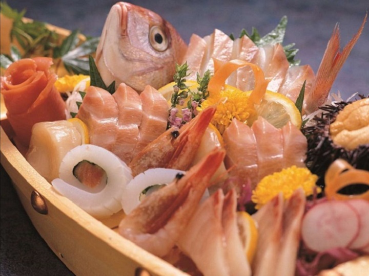 南房総の海の幸をふんだんに彩り豊で贅沢に集めました