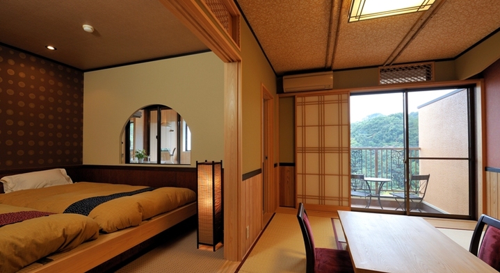 【石楠花】陶器 露天風呂付2間続き和室