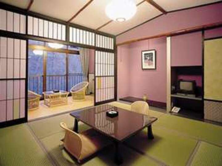 冬の花見館（和室８畳以上の和室トイレ付）.