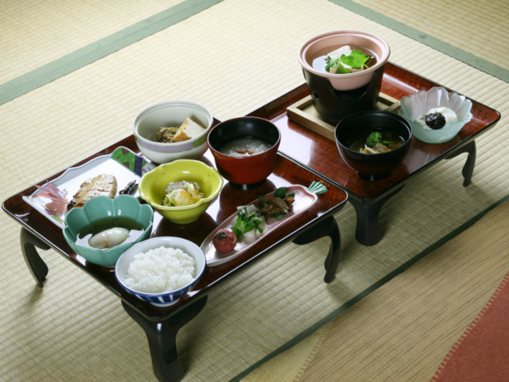 食事処「三山亭」