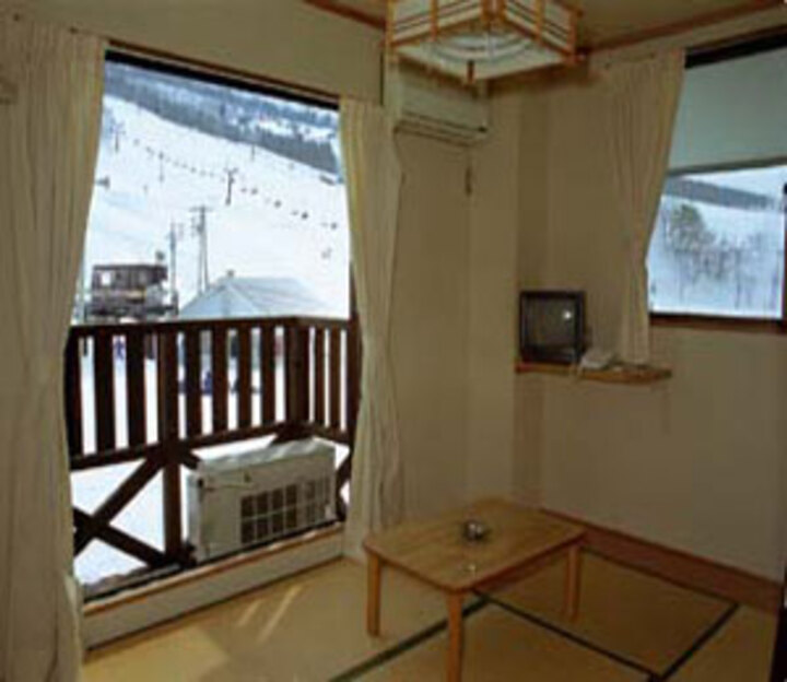 新館・和室[洗面・トイレ付]