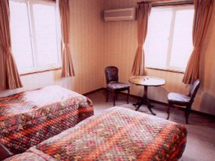 洋室ツイン[トイレ付]