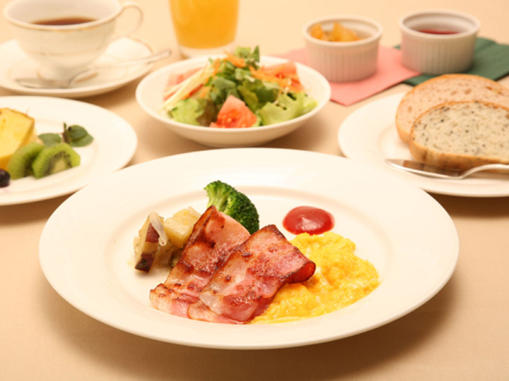 ご朝食
