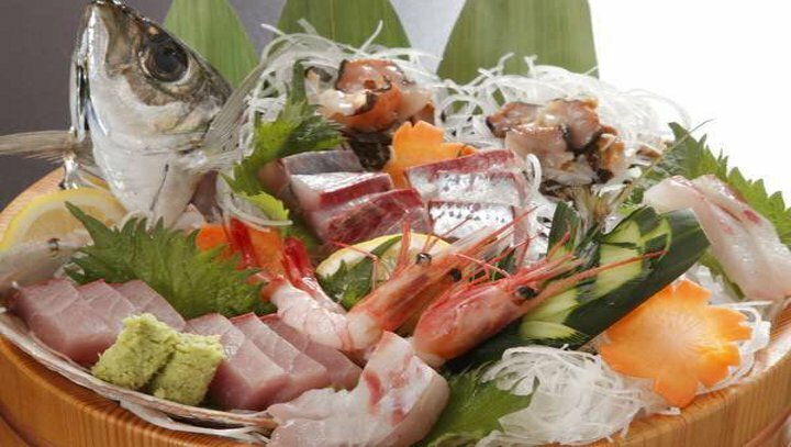 日本海の新鮮な「海の幸」中心の懐石料理