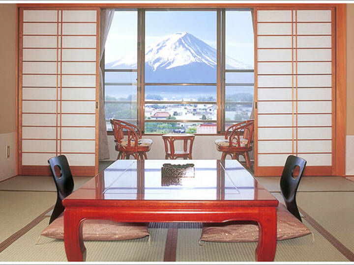 富士山眺望テラス付和室.