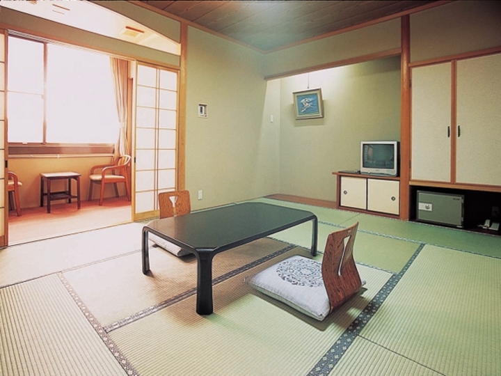 和室（素泊り）.