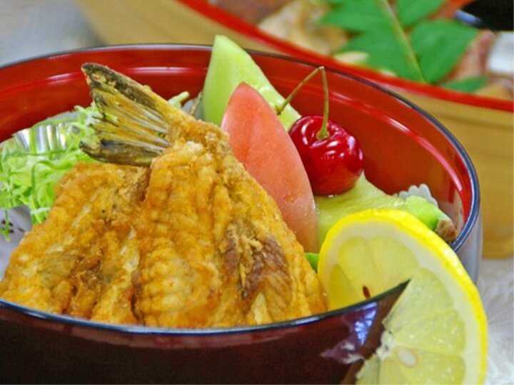 御食事広間