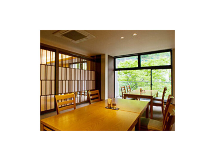 石窯ダイニング　「楽炎 -rakuen-」　リバーサイドシート　会席料理