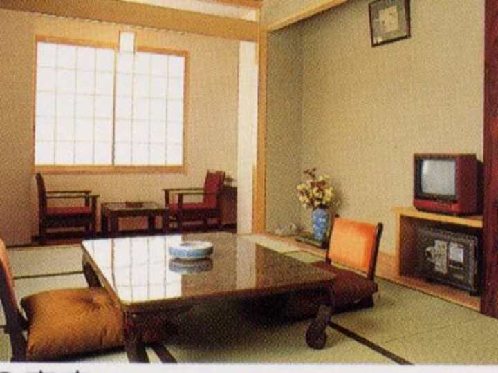 和室８畳（アウトバス）