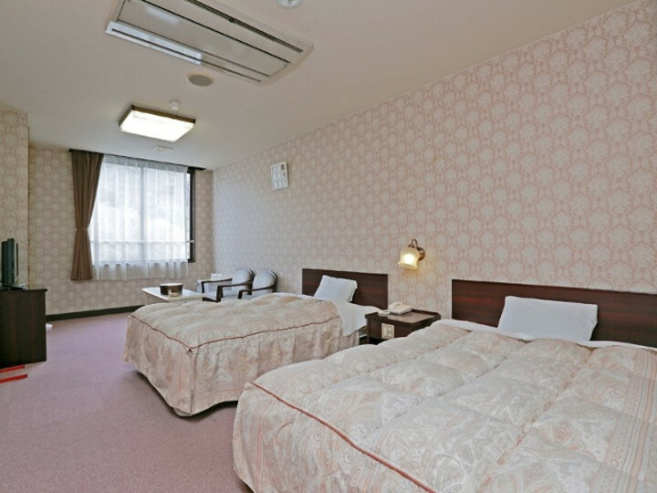 【訳あり】ビジネス・一人旅向けコンパクトツインルーム（禁煙）