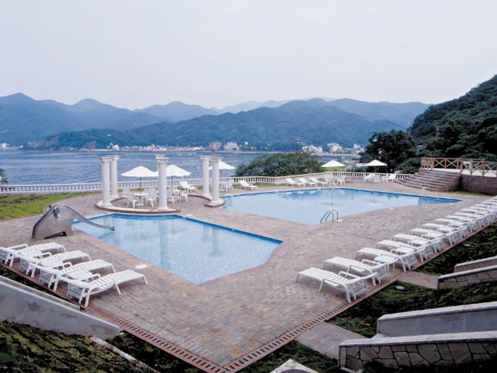 屋外プール