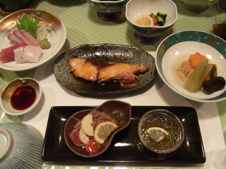 夕食