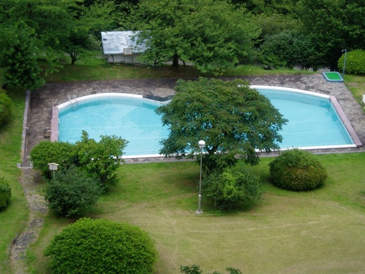屋外プール
