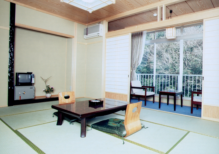 和室8畳〜17畳.