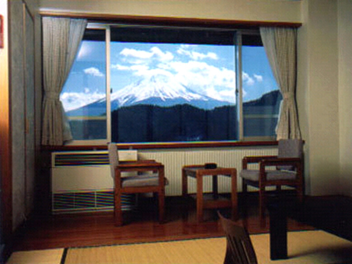 富士山ビュー禁煙和室10畳[トイレ付]