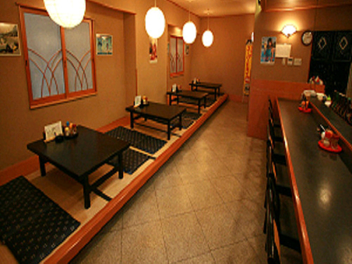 居酒屋　「山里」