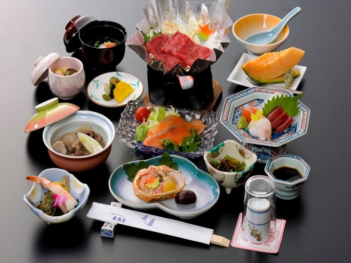 お料理控えめ♪リーズナブルで大満足プラン『ひかり』