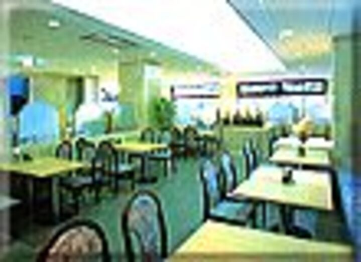 「レストラン　サルビア」