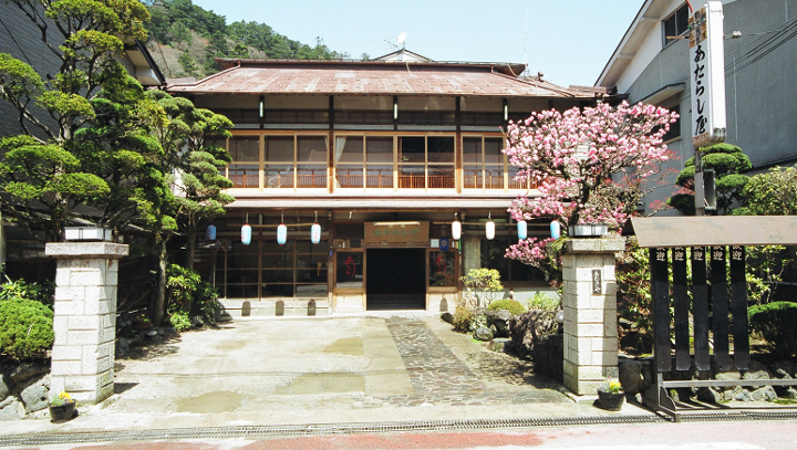 洞川温泉　あたらしや旅館