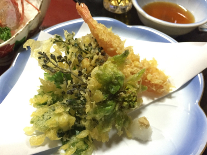 天婦羅は揚げたてで