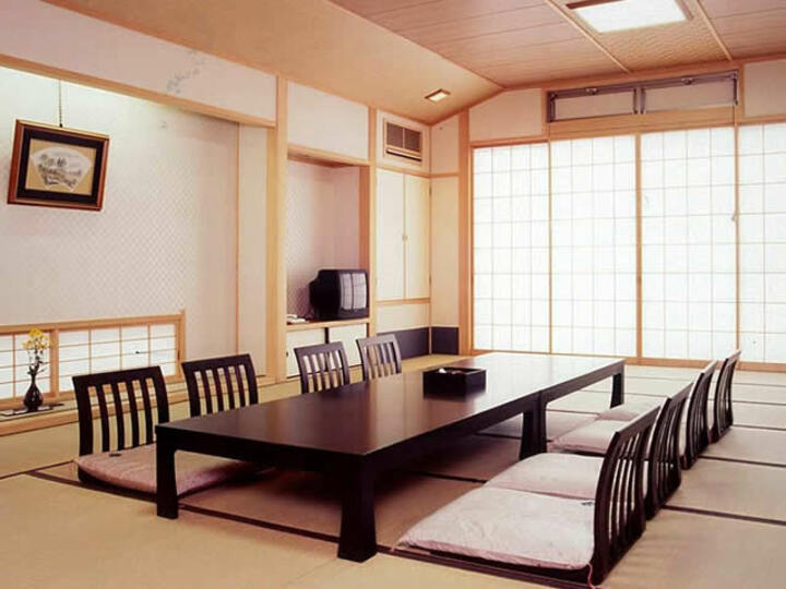 和室 １２，５畳.