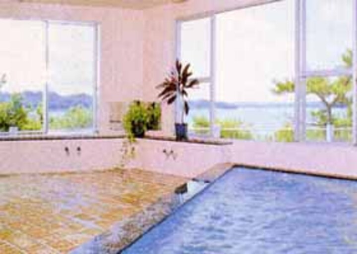 大浴場　（男湯・女湯）