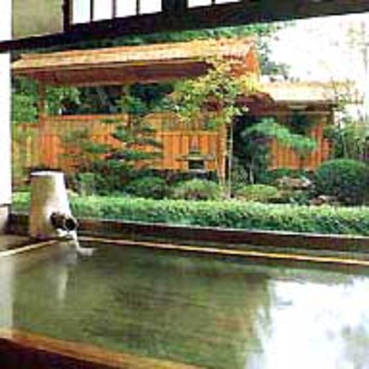 庭園檜風呂