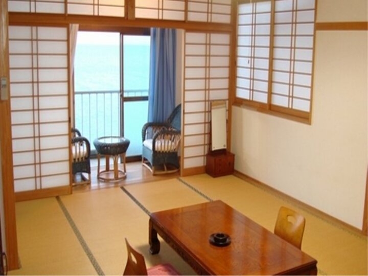 和室（バス・トイレ付）