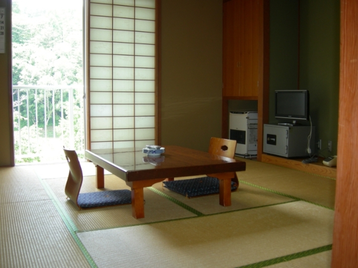のんびり寛ぎの和室