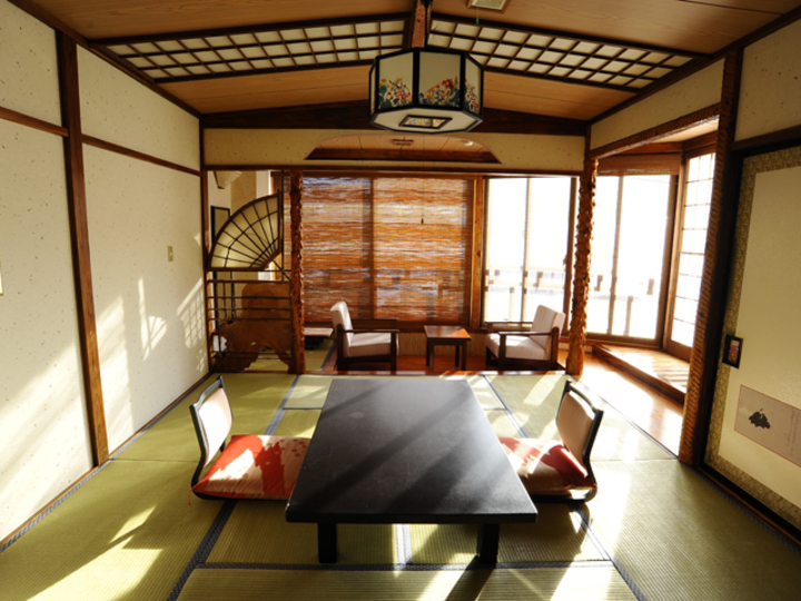 おまかせ （十二単館または本館和室）.