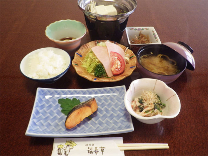 朝食一例