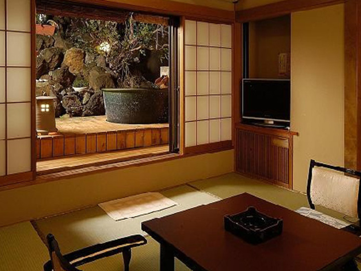 露天風呂付のお部屋「大室」
