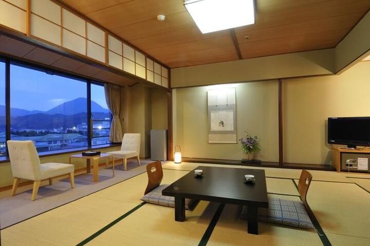 ベーシック客室　和室8～10畳+広縁（トイレ付）
