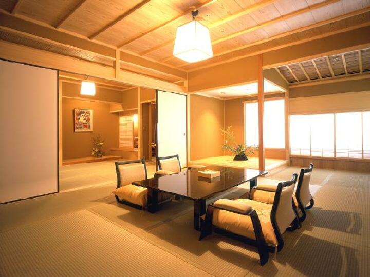 純和風数奇屋造り 10畳和室