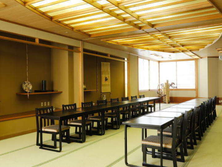コンベンションホール